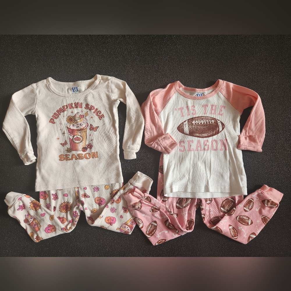 The Children's Place Girls 2Pack Long Sleeve Pumpkin Spice & Football Pajama Set